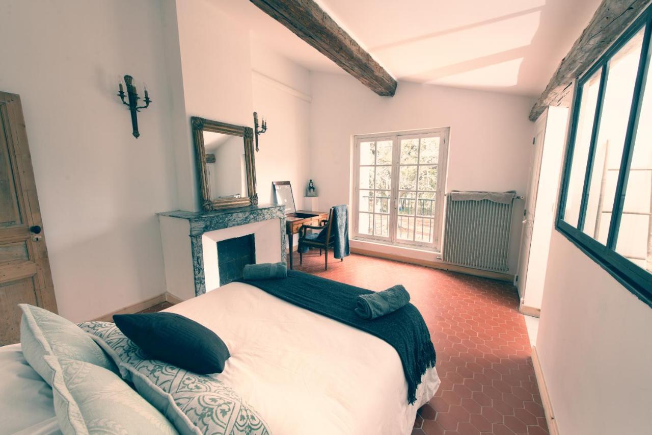 Chateau Saint-Esprit Bed & Breakfast Драгинян Екстериор снимка